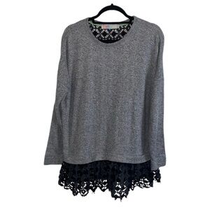 FREE PEOPLE BEACH GREY LONG SLEEVE CROCHET UNDER LAY TOP SIZE XS